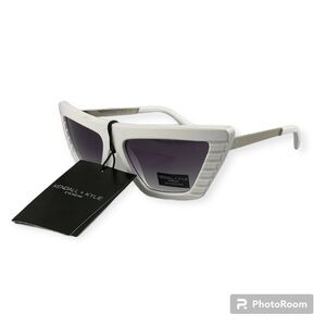 Kendall & Kylie Vera Flat Top Cat Sunglasses with Linear Detail White Frames